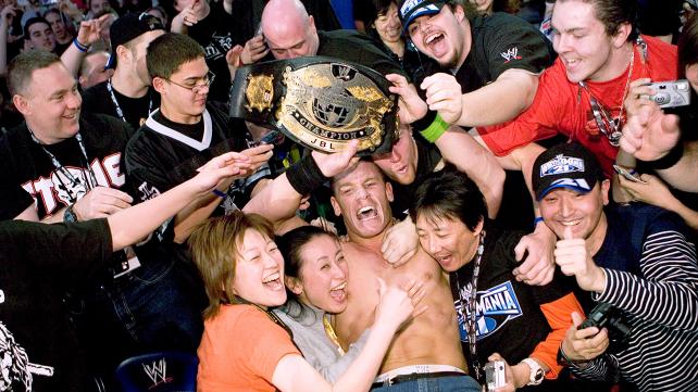 John-Cena-With-His-Fans