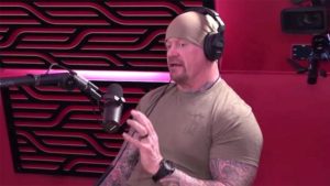 undertaker-joe-rogan-696x392